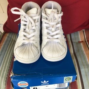 Toddler Adidas shell toes